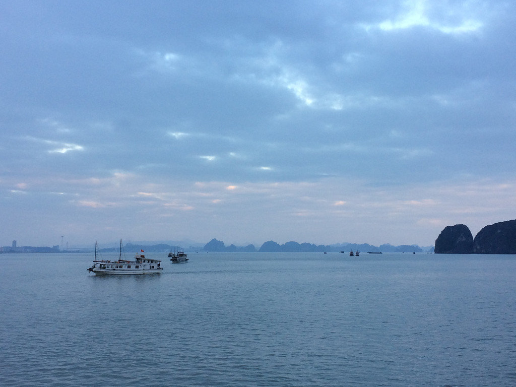 相约下龙湾,情定吉婆岛