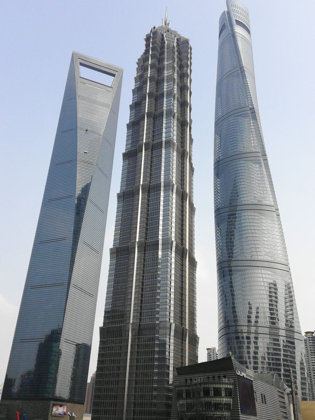 浦东陆家嘴最帅的三座大楼,环球金融中心,金茂大厦,上海中心,分明就是