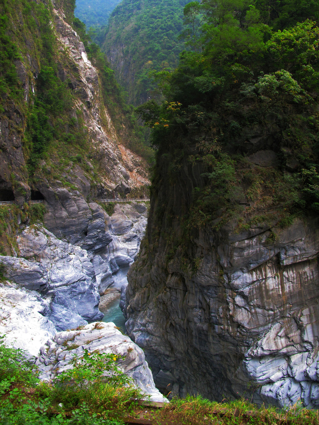 太鲁阁大峡谷