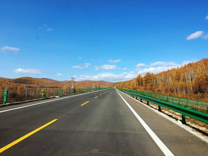额尔古纳 如果说最美的风景在路上,那接下来就真是风景如画 大兴安岭