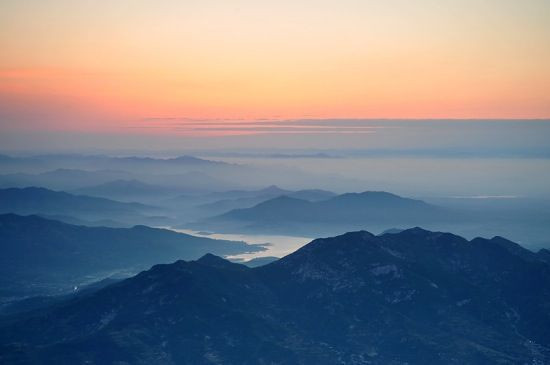            常常听别人说泰山日出