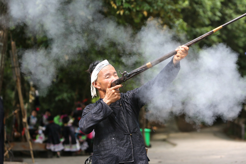 岜沙苗寨—大山中的古老遗珠