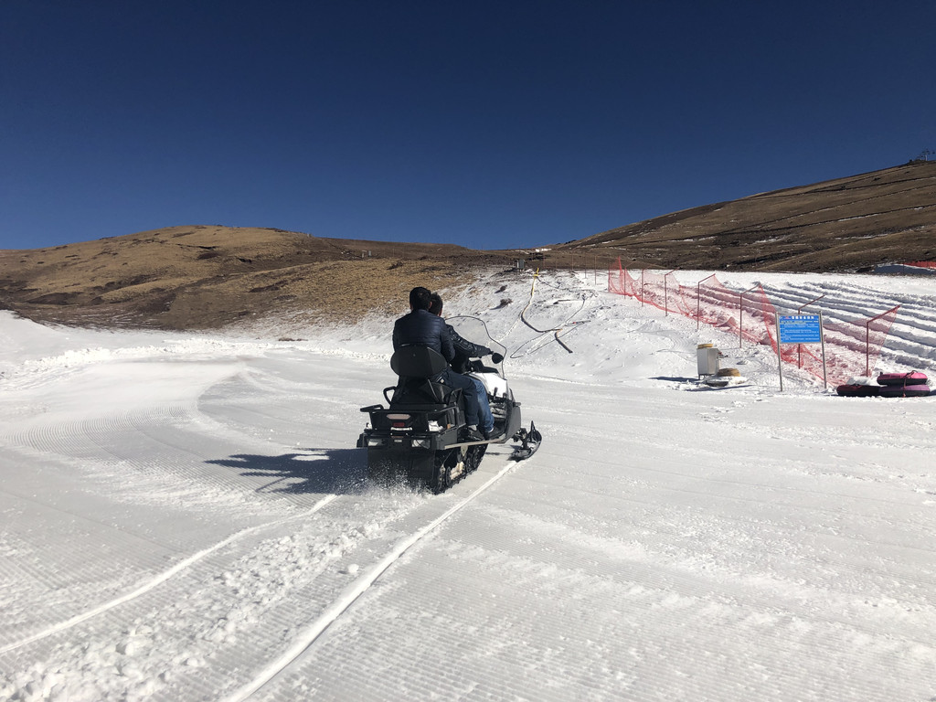 实用干货!会泽大海草山国际滑雪场最全攻略