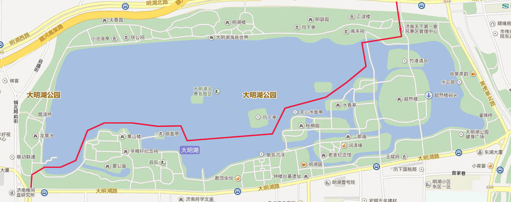 大明湖景区图,登超然亭可以俯瞰大明湖.