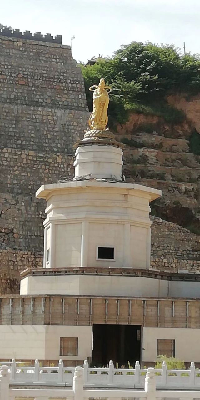 宜阳灵山寺攻略,宜阳灵山寺门票/游玩攻略/地址/图片/门票价格【携程