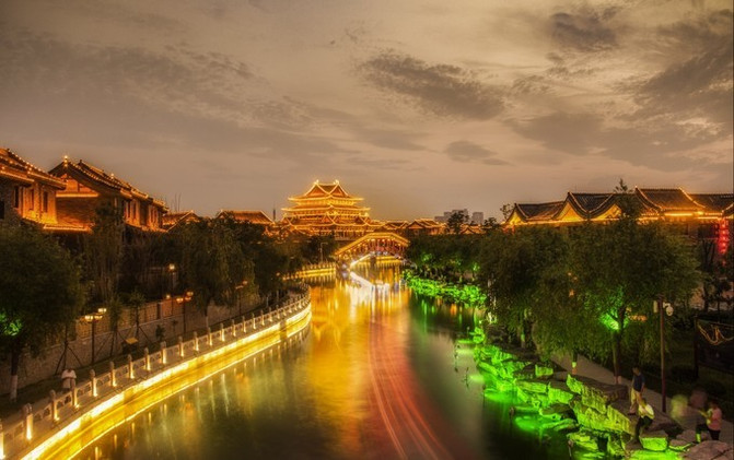 开封免费景点——大宋御河夜景(水系)