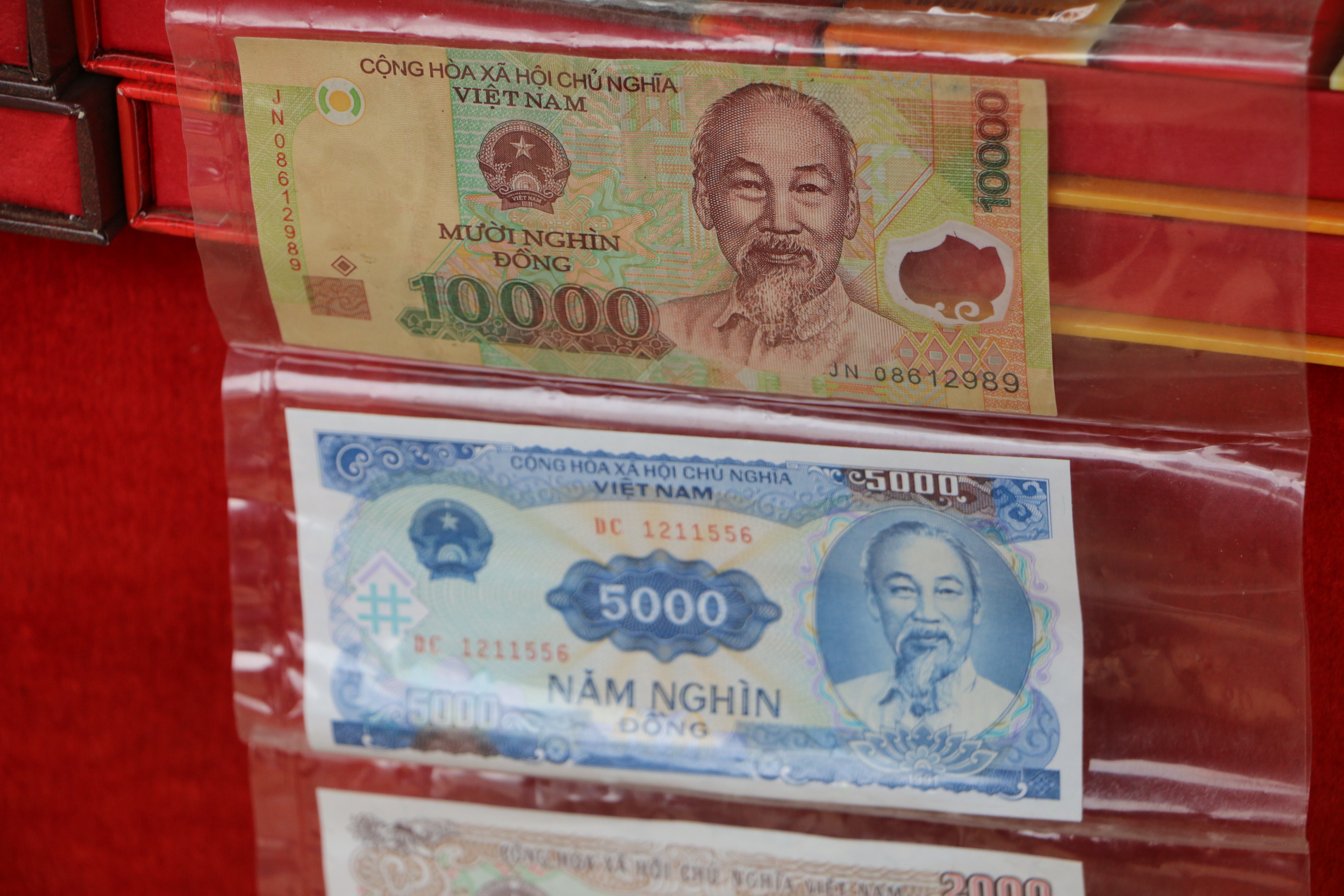 越南纸币 德天瀑布