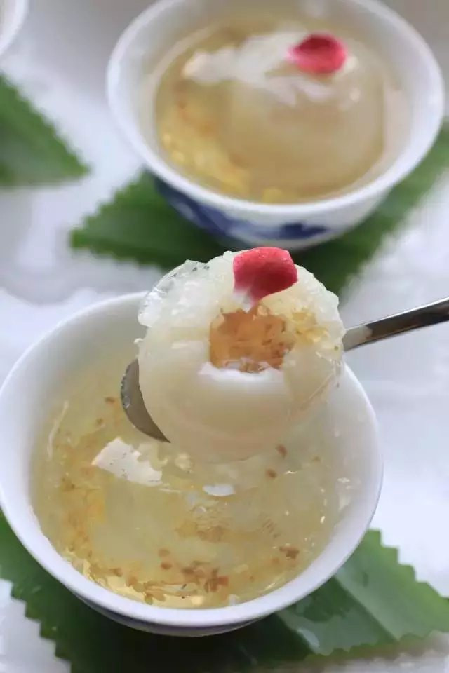 双味冰镇荔枝冻