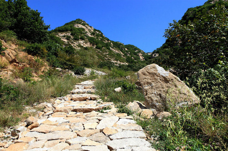 大连原生态大山沟,交通挺方便,.