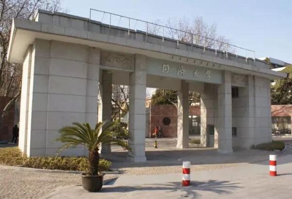 上海高校什么专业最赚钱?2015上海各高校专业