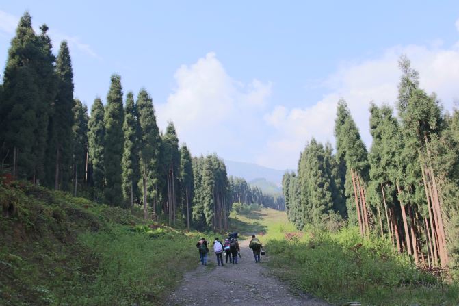 穿过大半个崇州去见你——鸡冠山