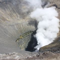 象】布罗莫火山旅游怎么样_布罗莫火山哪里好