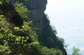 【携程攻略】大足玉龙山团购,玉龙山周边住宿/美食