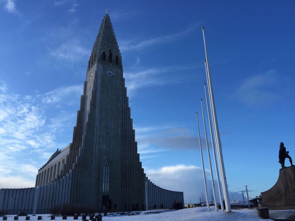 雷克雅未克大教堂,冰岛的标志性建筑,学名叫哈尔格林姆斯教堂,是用