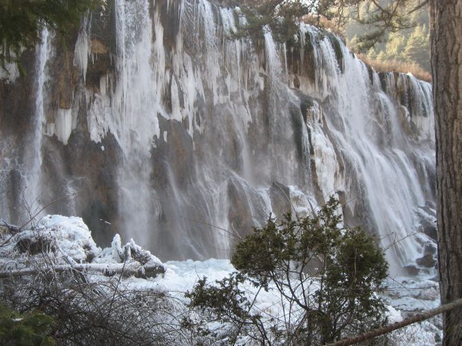 跟着四川人游成都九寨沟 五日双飞吃喝玩乐自