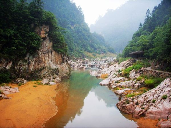 浙西大峡谷—一个美丽的地方,带上她一起来玩吧!