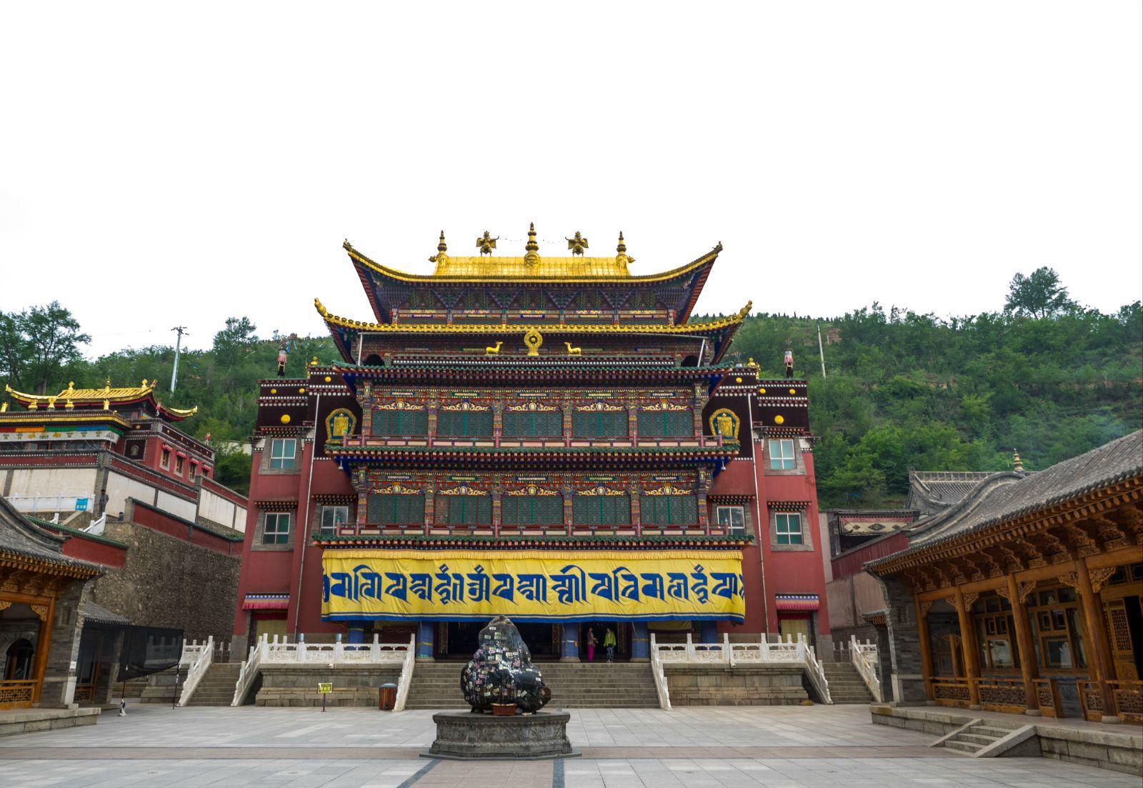 塔尔