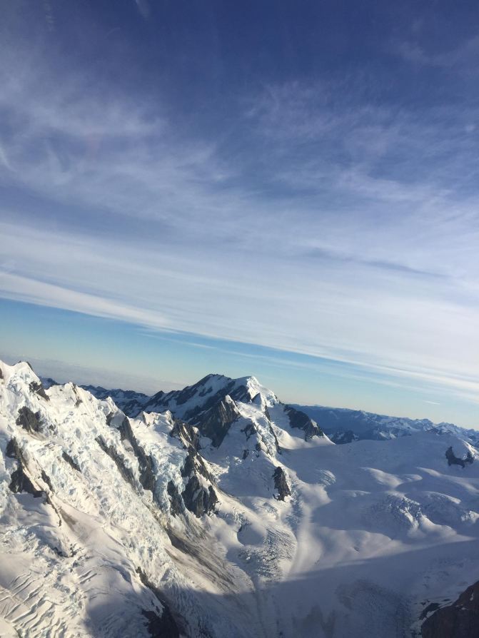 新西兰11日8晚跟团游-基督城+福克斯冰河+皇