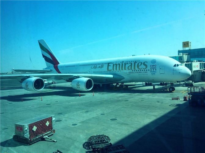 #这里不只盛产土豪#一半是海水,一半是沙漠--2