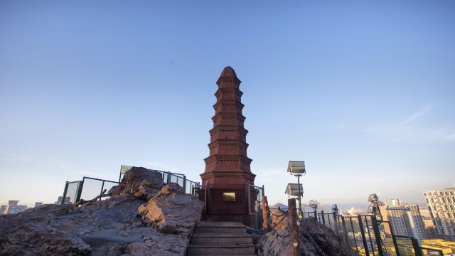 红山塔门票,乌鲁木齐红山塔攻略/地址/图片/门票价格