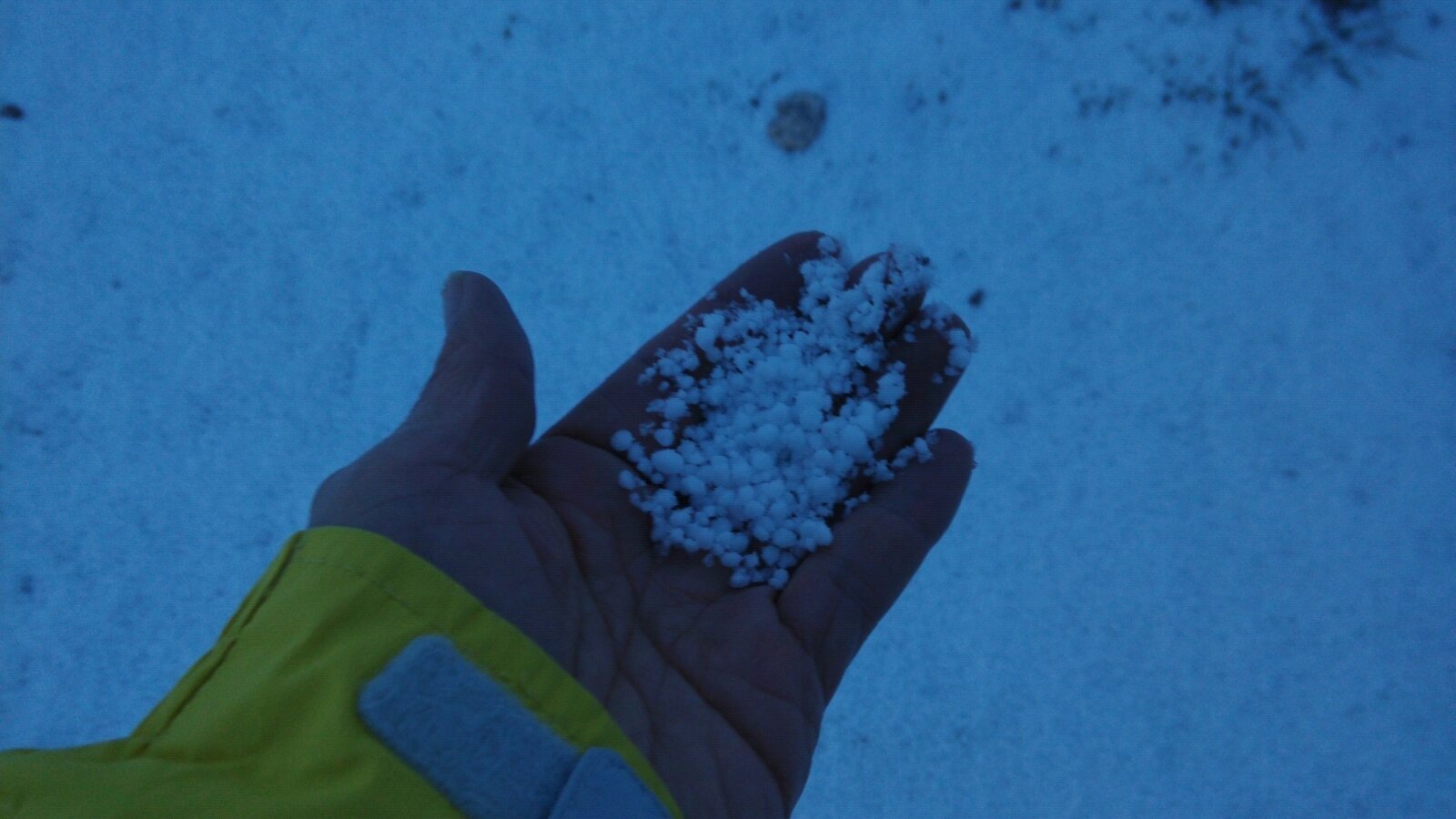 下的冰渣雪 扎西半岛