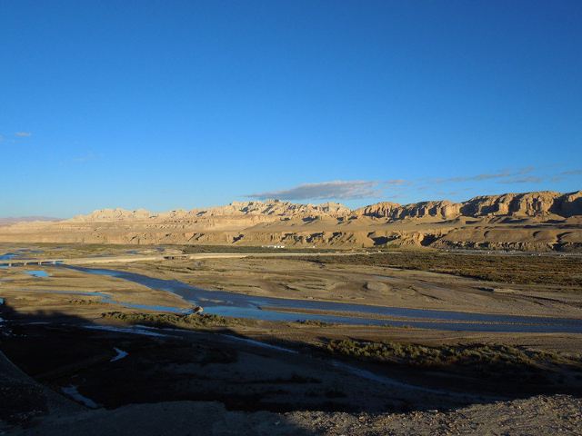 与梦同行,阿里