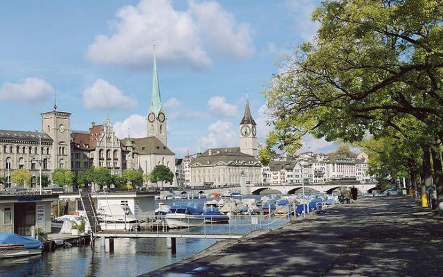 你知道蜜月欧洲游不用跟团的乐趣吗? - 苏黎世
