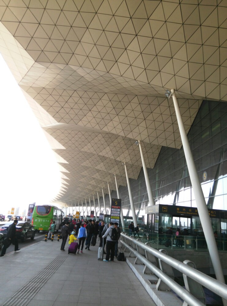 第2天 2014-03-21 沈阳机场 济宁机场        