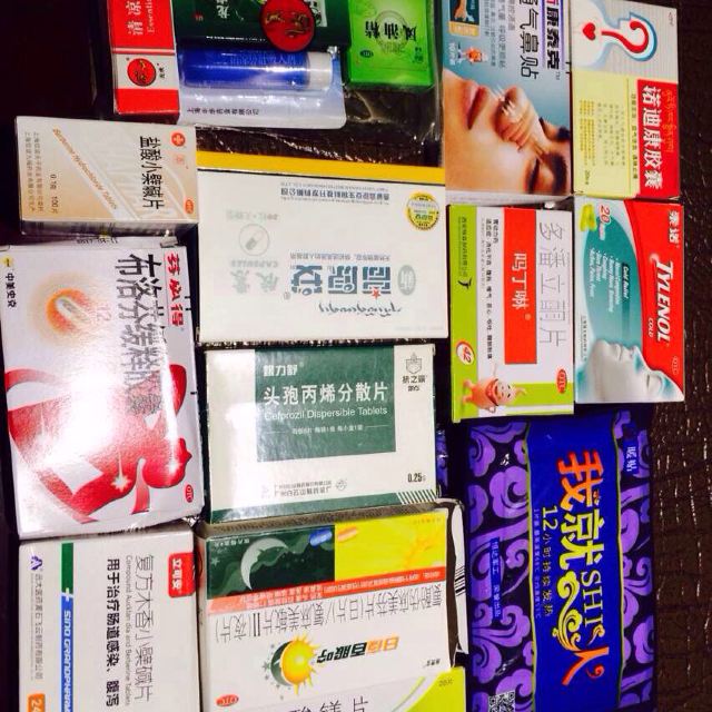 贴心小贴士:必备各种应急药品,高原安,创可贴,达喜,肠胃消炎药,这些真