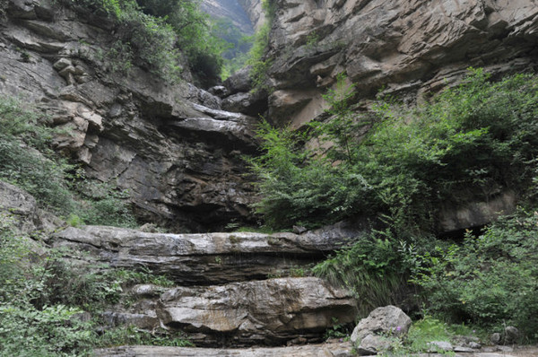 在这里还是想提醒一下景区,希望尽快在岔路口立指示牌,否则山谷悠远