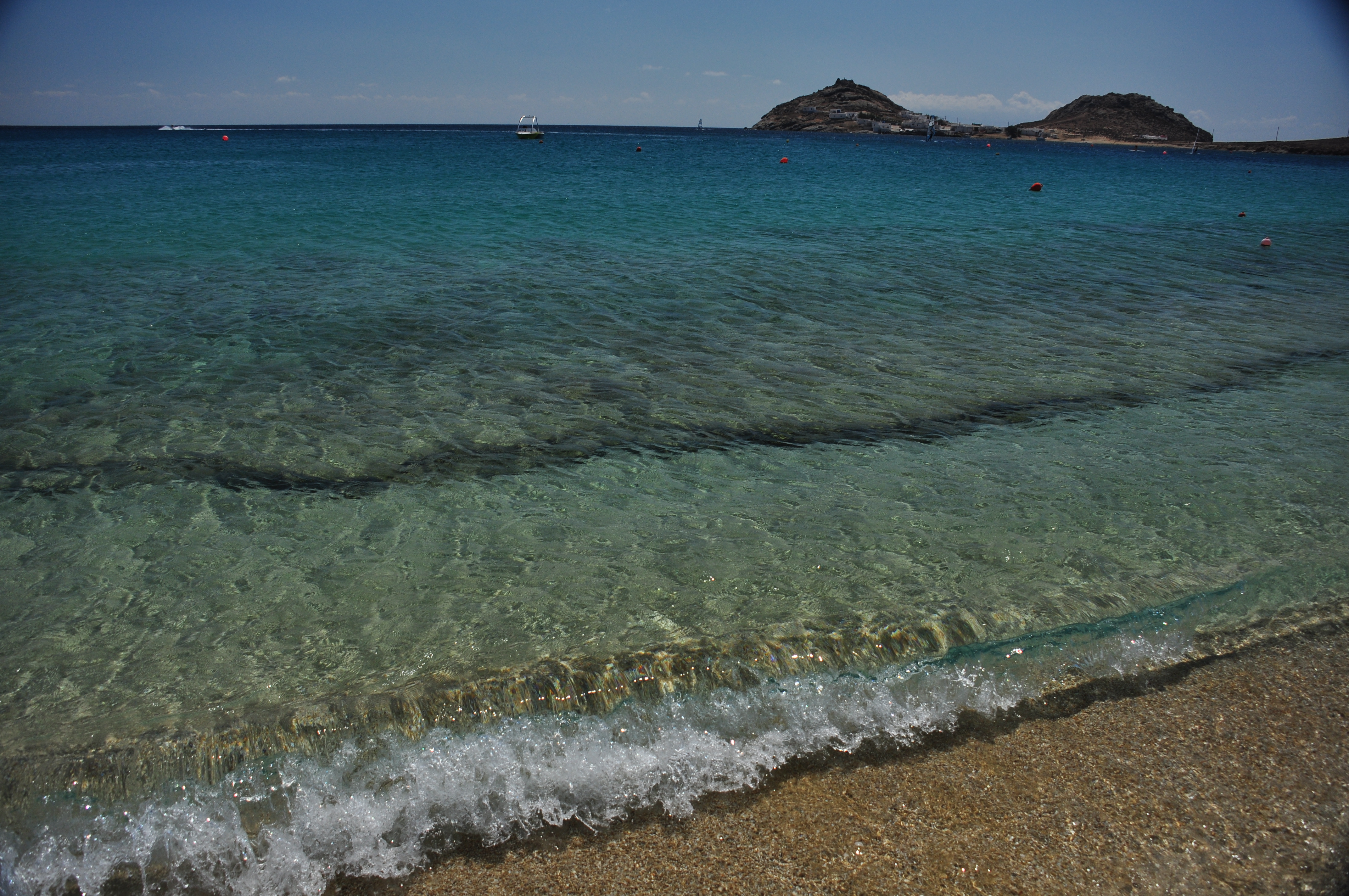 玻璃海浪 蓝旗海滩
