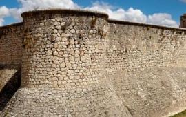 马德里自治区钦琼天气预报,历史气温,旅游指数