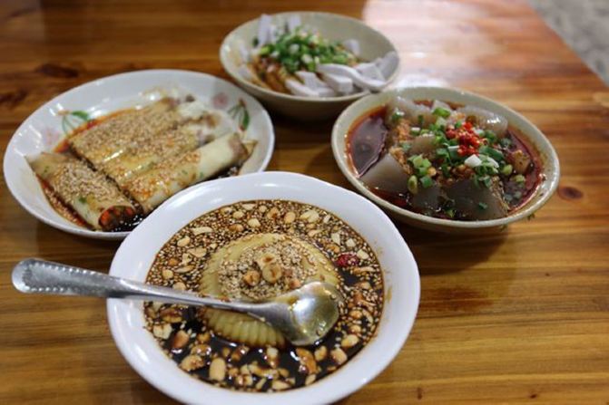 【推荐】爽翻【老子明天不上班之成都洛带古镇