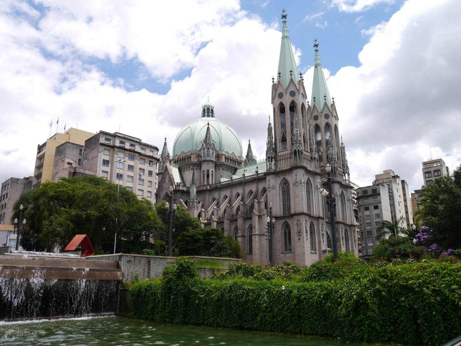 摄影之旅·巴西+阿根廷+秘鲁+智利+圣保罗+伊瓜苏市+布宜诺斯艾利斯+利马16日12晚跟团游·北京往返+欣赏魔鬼沼泽地中的帝王莲-【携程旅游】