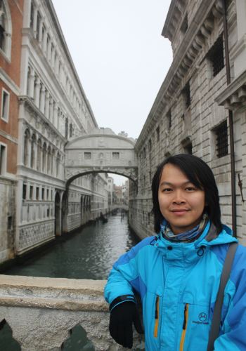 【背包去环游】屌丝夫妻2万块自驾租车穷游欧