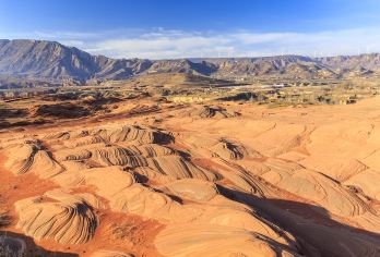 陕西波浪谷景区一日游【延安旅游包车+畅游不限时】【[一对一包车]专车上门接送，车辆费用全含】