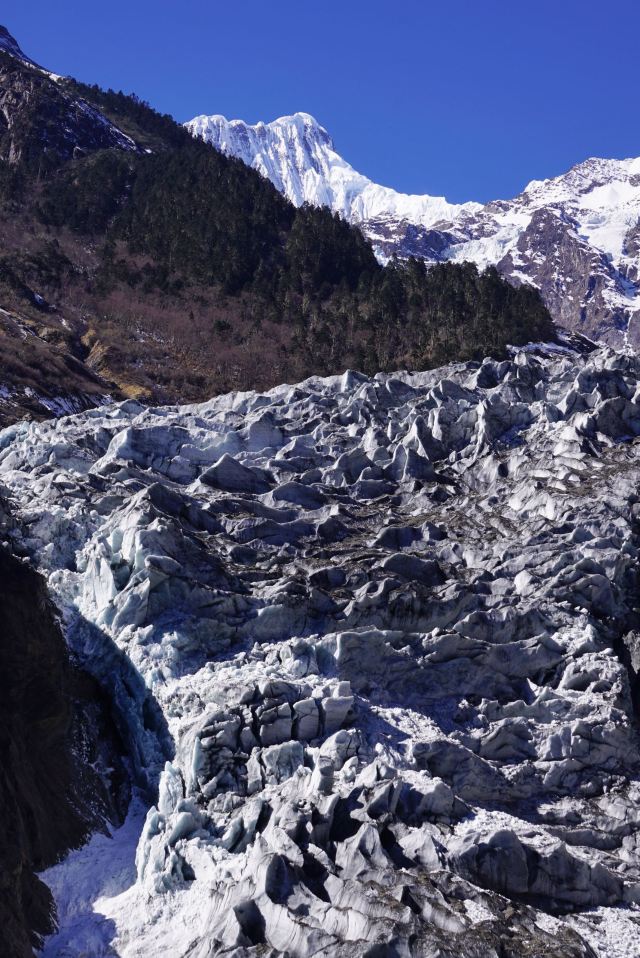梅里雪山明永冰川攻略,梅里雪山明永冰川门票/游玩攻略/地址/图片