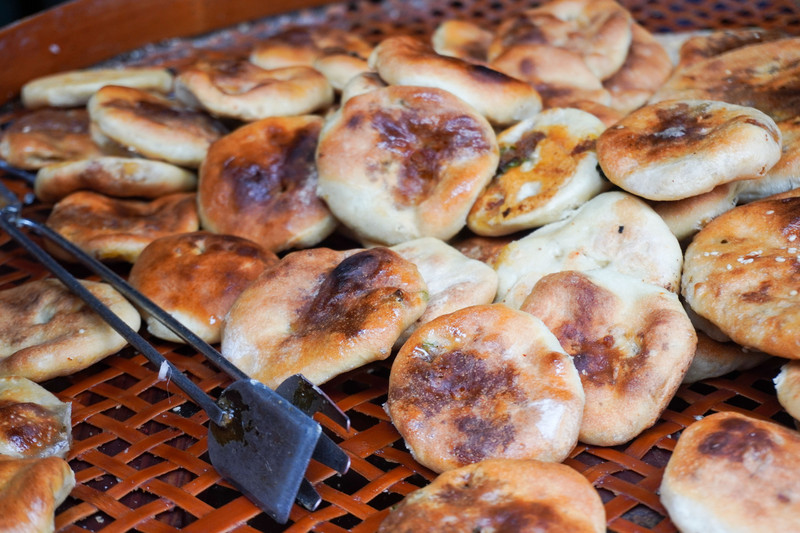 逛古街赏民俗吃光饼闽北南平秋意正浓