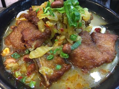 香港阿一猪扒酸辣米线 筲箕湾店 攻略 阿一猪扒酸辣米线 筲箕湾店 特色菜推荐 菜单 人均消费 电话 地址 菜系 点评 营业时间 携程美食