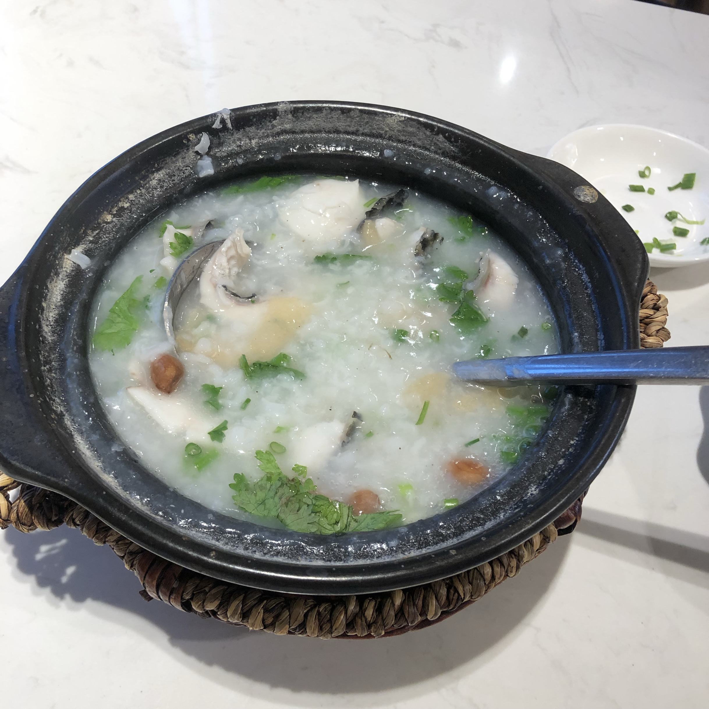 郑州北角秀味港式茶餐厅(丹尼斯店)攻略,北角秀味港式茶餐厅(丹尼斯店)套餐/特色菜品推荐_菜单/人均消费/电话/地址/菜系/点评/营业时间