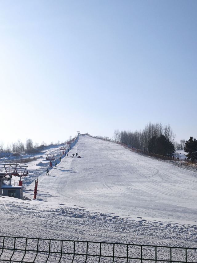 哈尔滨名都滑雪场攻略,哈尔滨名都滑雪场门票/游玩攻略/地址/图片