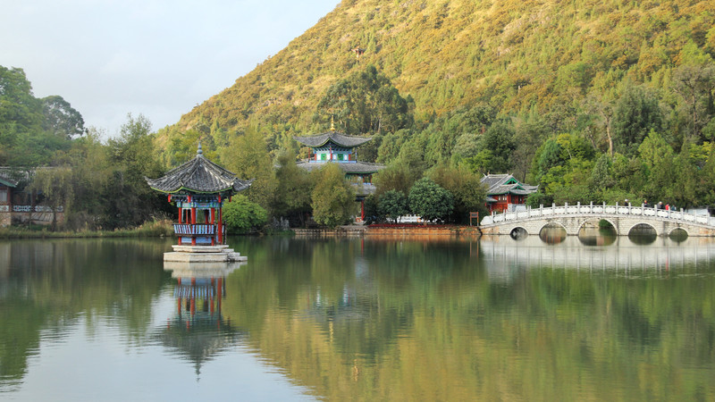 象山人口流入_象山影视城(2)