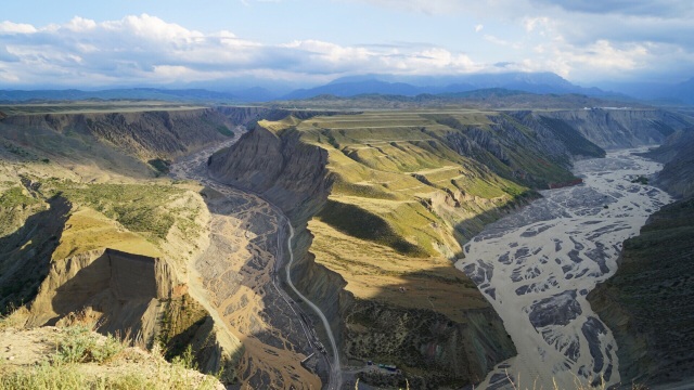 红山大峡谷