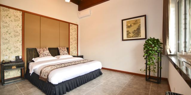 位于古城西门 幽静雅致,明清建筑风格 悠享宁静时光 慢访山海关古城