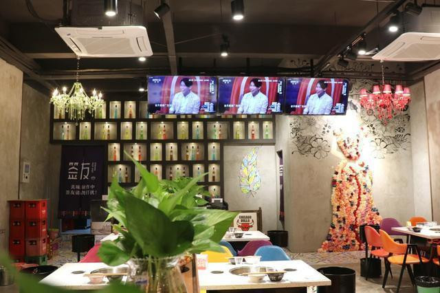 厦门思明75平老破小，辣椒工坊风总花费6.7万我的完整晒单（暗卫改造下足功夫）