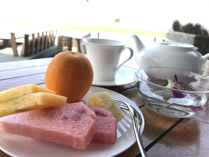 独特的文莱 帝国酒店里面向中国南海的午餐 - 