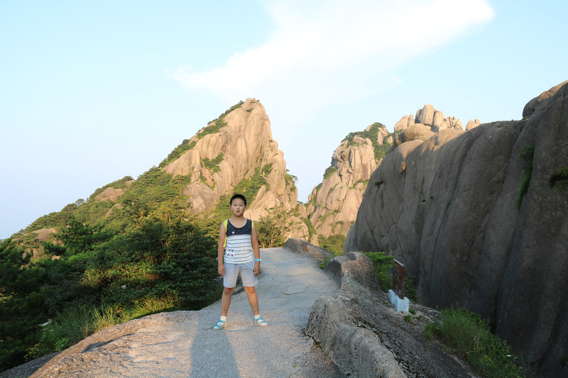 10090j000000a8k6wC458_R_800_10000_Q90.jpg?proc=autoorient