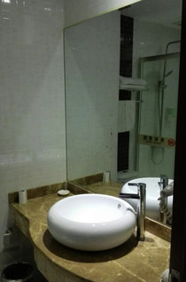 四月春色俏,天柱山安庆长江菱湖大湖行记…