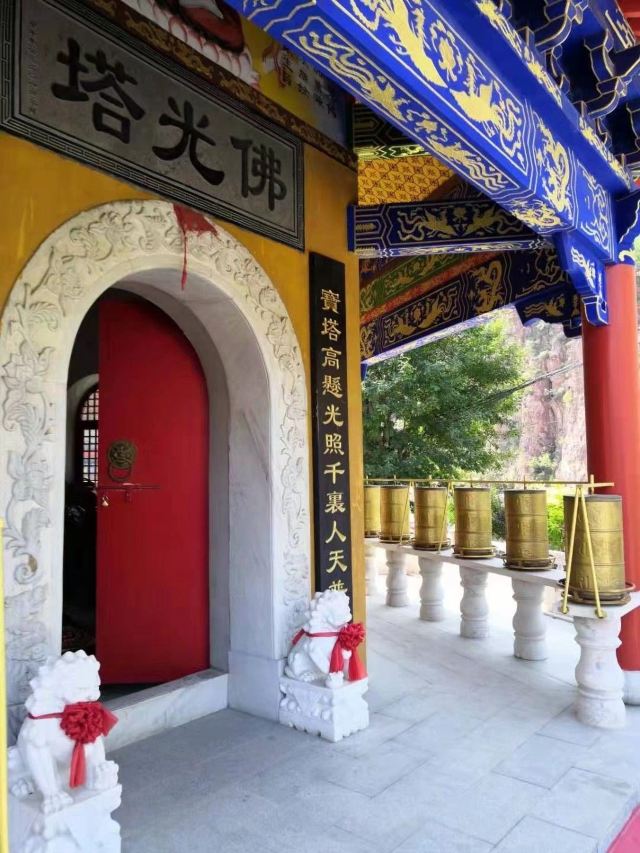 晋城陵川龙岩寺