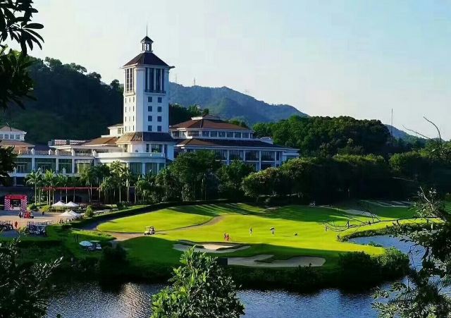 东莞观澜湖高尔夫球会